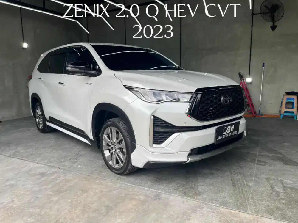 Toyota ZENIX 2.0 Q HEV CVT 2023