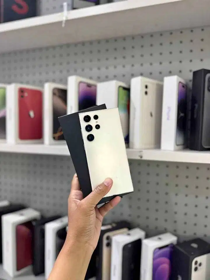 Samsung S23 Ultra 12/256 Second Sein Fullset