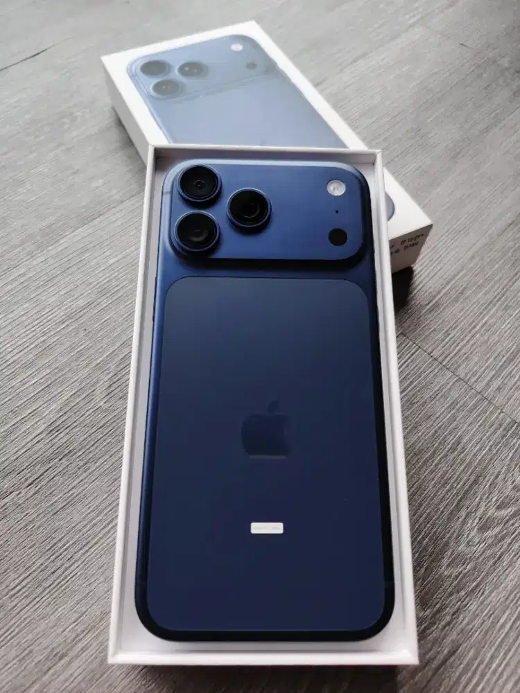 iPhone 17Pro Max 256gb iBox