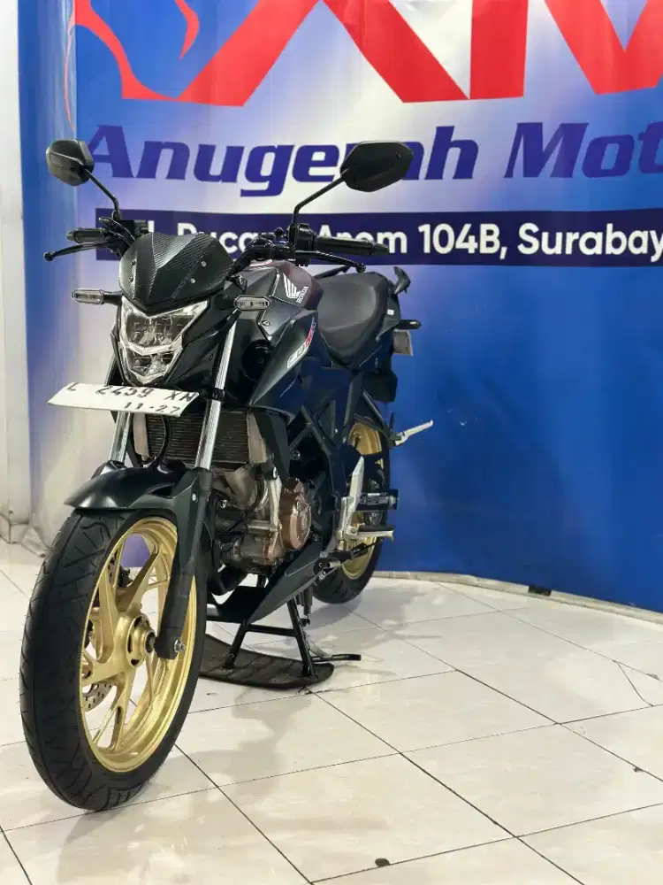 KM 9RIBU HONDA CB 150 R STREETFIRE SE TH 2017 HITAM