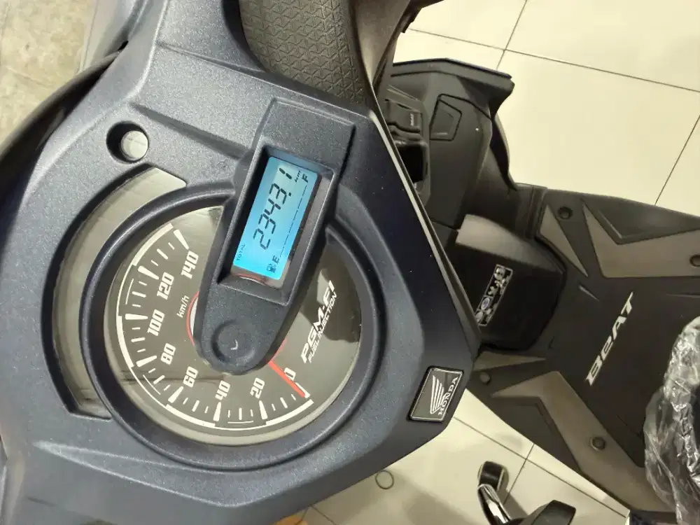 HONDA BEAT DELUXE 110 SMART KEY TIPE TERTINGGI