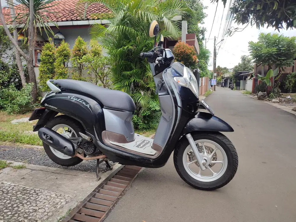 SCOOPY STYLISH TAHUN 2019