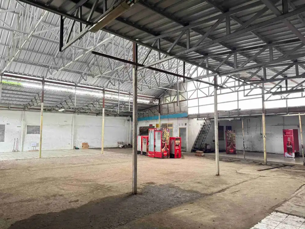 Disewakan Gudang Ada Ruang Kantor, akses dekat dari Tol Cijago Di Sukatani, Tapos, Depok