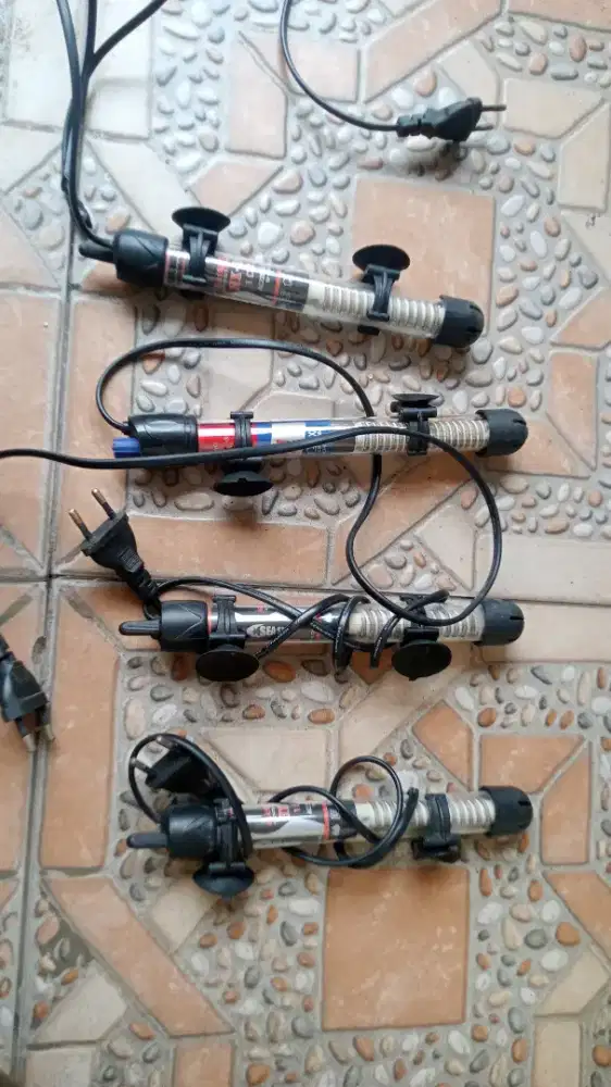 Alat akuarium HEATER pemanas akuarium 100W