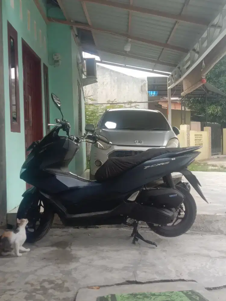 Dijual PCX CBS 2024 warna biru