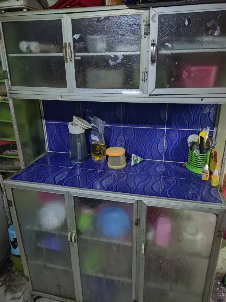 Rak piring Lemari dapur/ lemari piring 300 nego