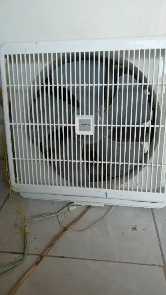 Exhaust fan Maspion 10inch