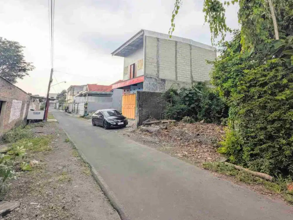 Tanah Pekarangan siap bangun dekat jl utama