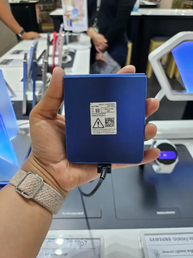 Samsung Zflip 7 promo menarik