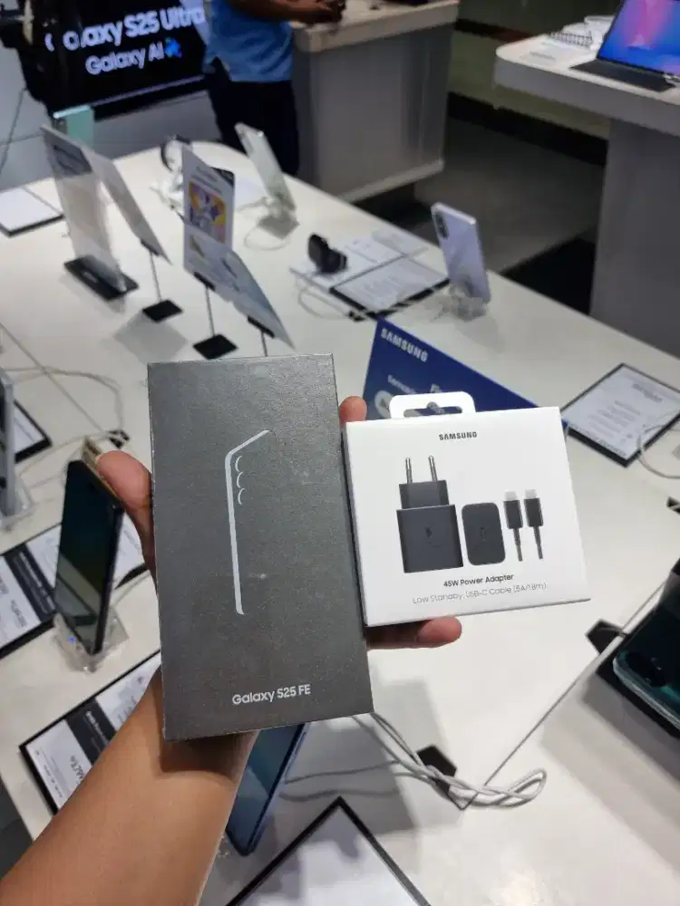 SAMSUNG GALAXY S25FE 8/256 PROMO TERMURAH BERGARANSI REMSI SEIN