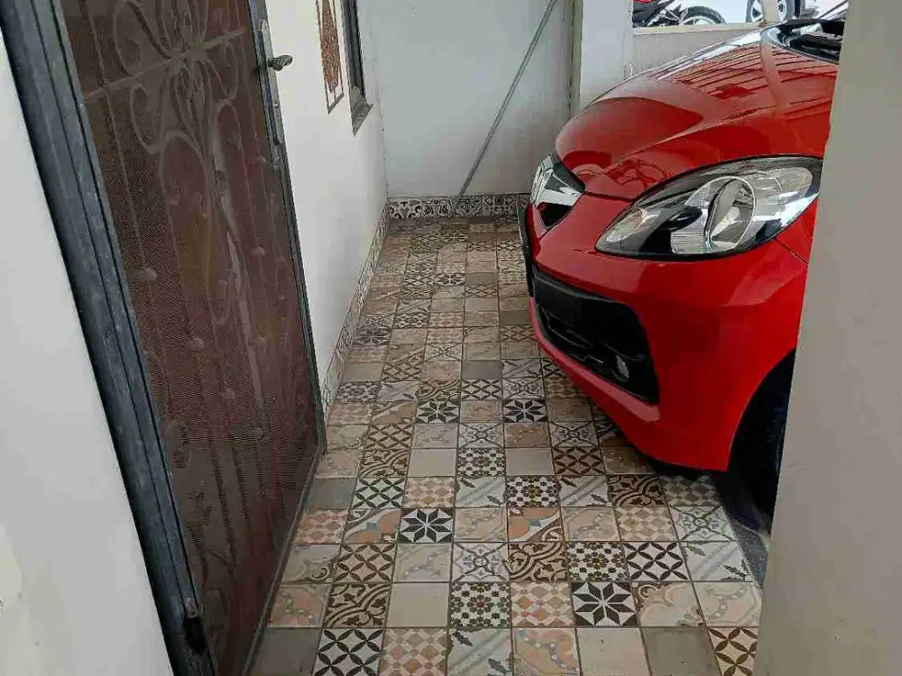 Semi Furnished Samping Pintu tol Exclusive Cluster Rekomended