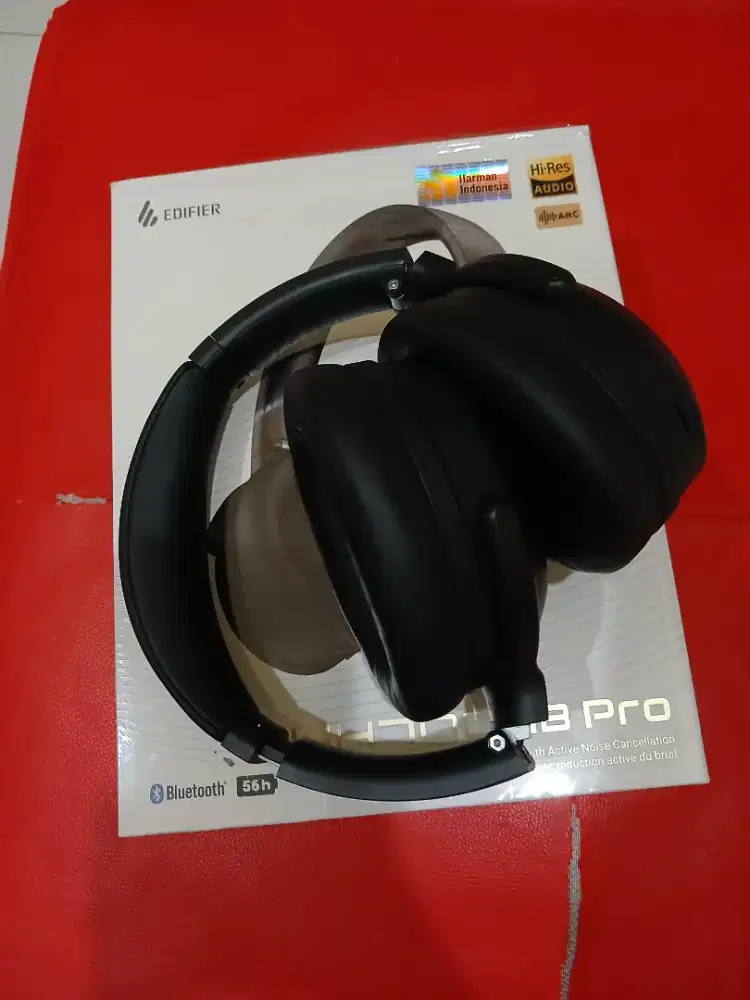 Headset mulus Edifier WH700NB Pro active noise cancellation
