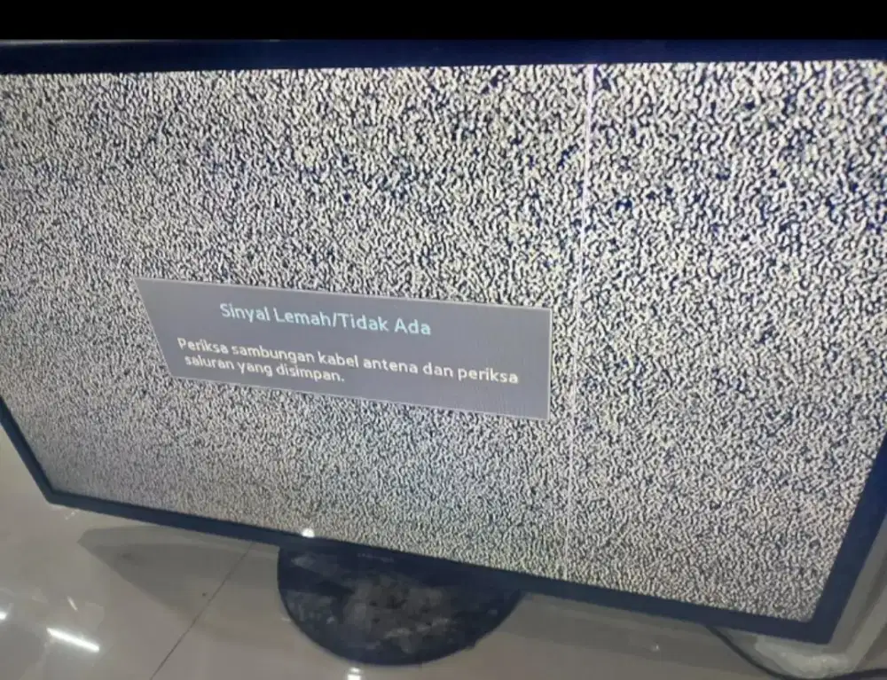 LED TV 32 in Samsung minus