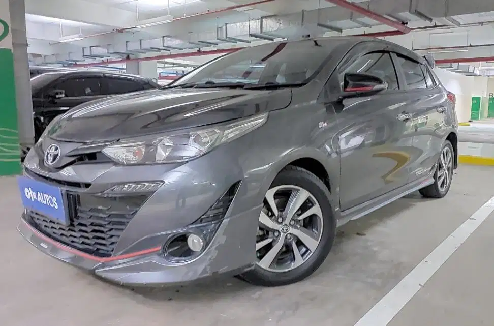 DP MURAH Toyota Yaris 1.5 TRD Sportivo Bensin-MT 2019 Abu CJGXB
