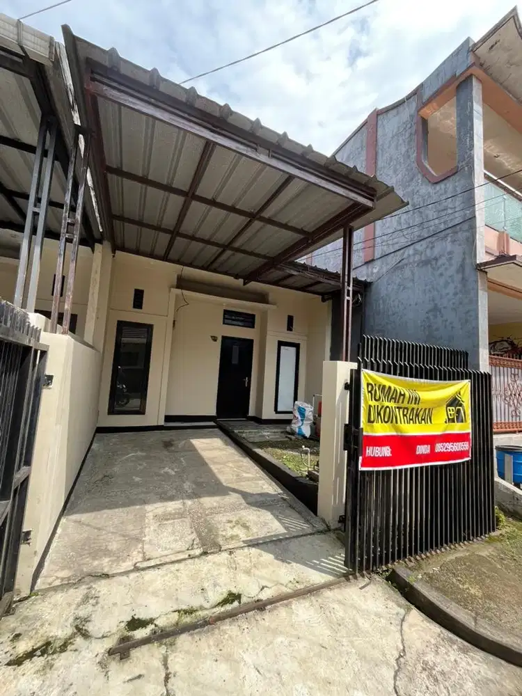 Dikontrakan Rumah 1 Lantai di Taman Kopo Katapang Bandung