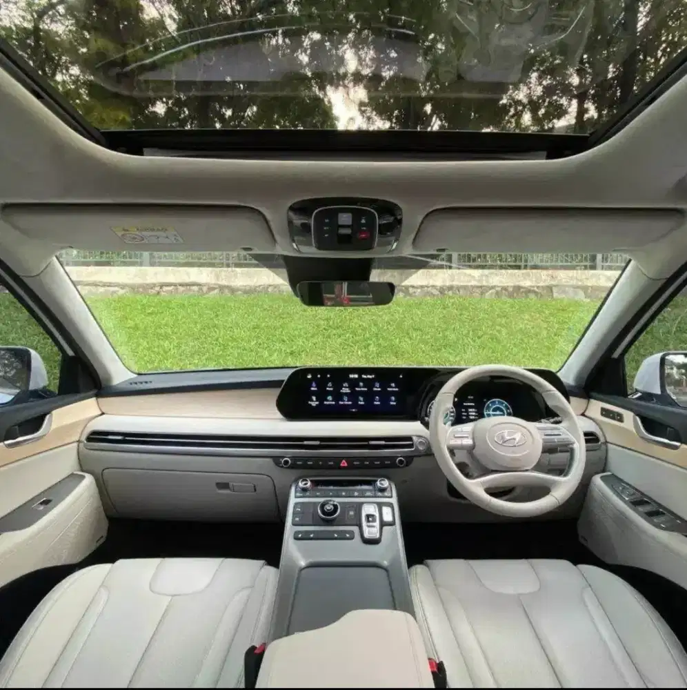 Dibutuhkan Seorang Wanita Adm Keuangan / Sekretaris / Customer Service