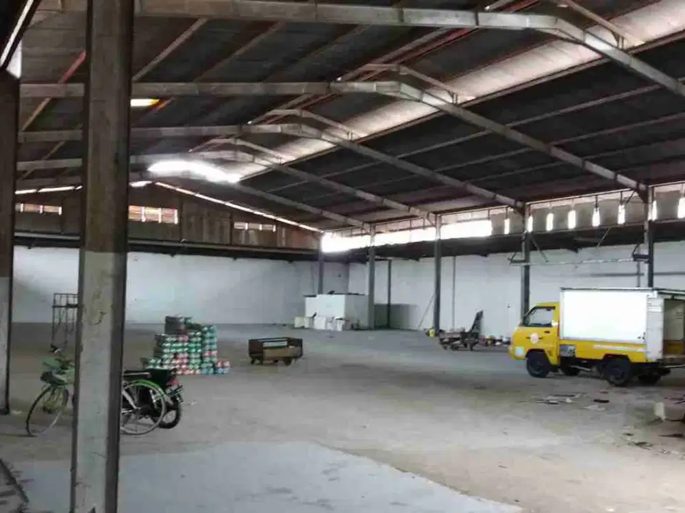 Gudang Sewa akses kontainer di Grogol dekat Solo