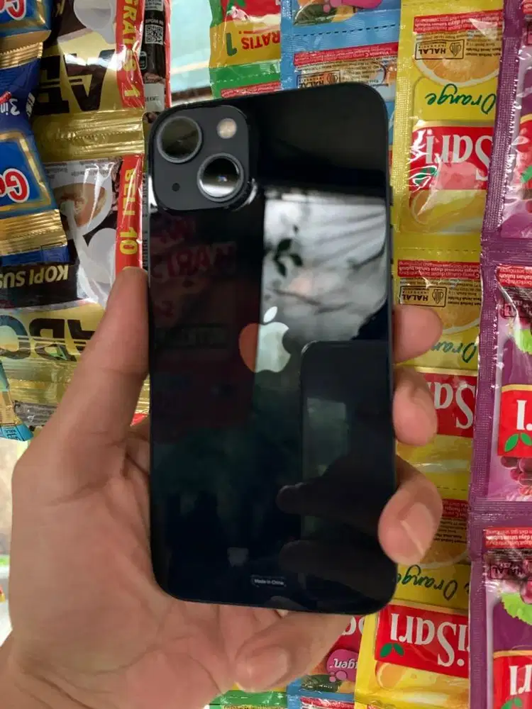 Iphone 13 128gb ibox garansi Juli2026