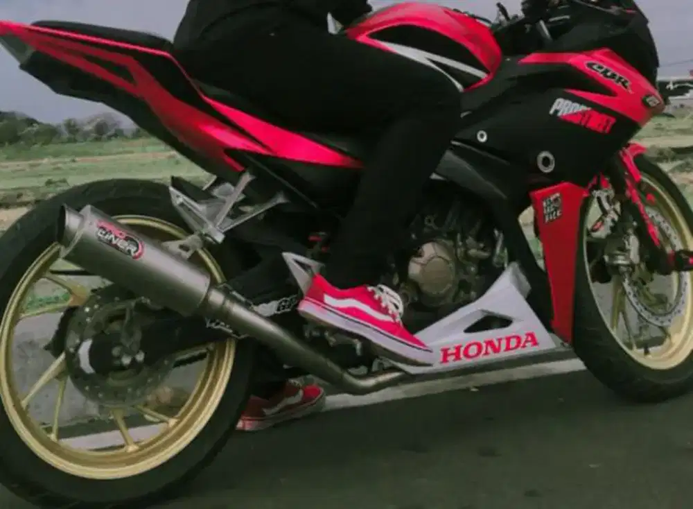 Jual kenalpot ori proliner buat CBR tahun 2016
