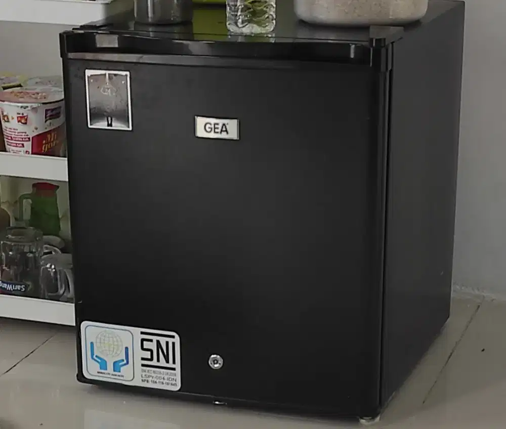 Kulkas mini gea bagus