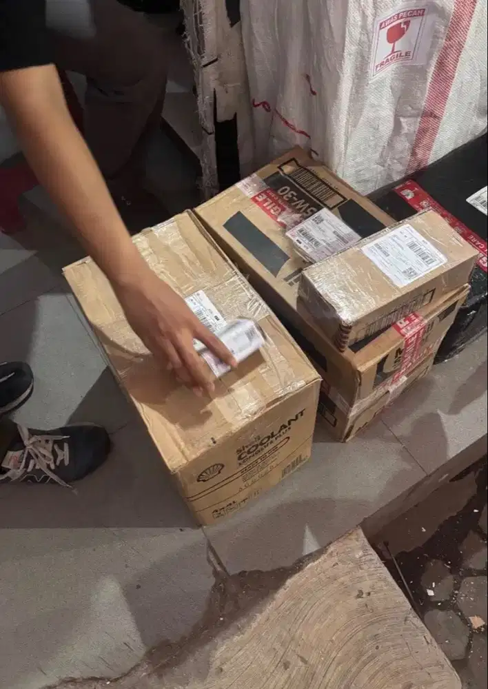 Dibutuhkan wanita admin