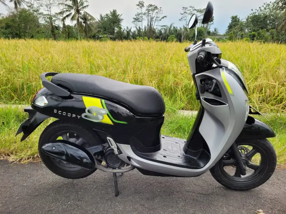 Scoopy 2025 Energetic plat AB Sleman