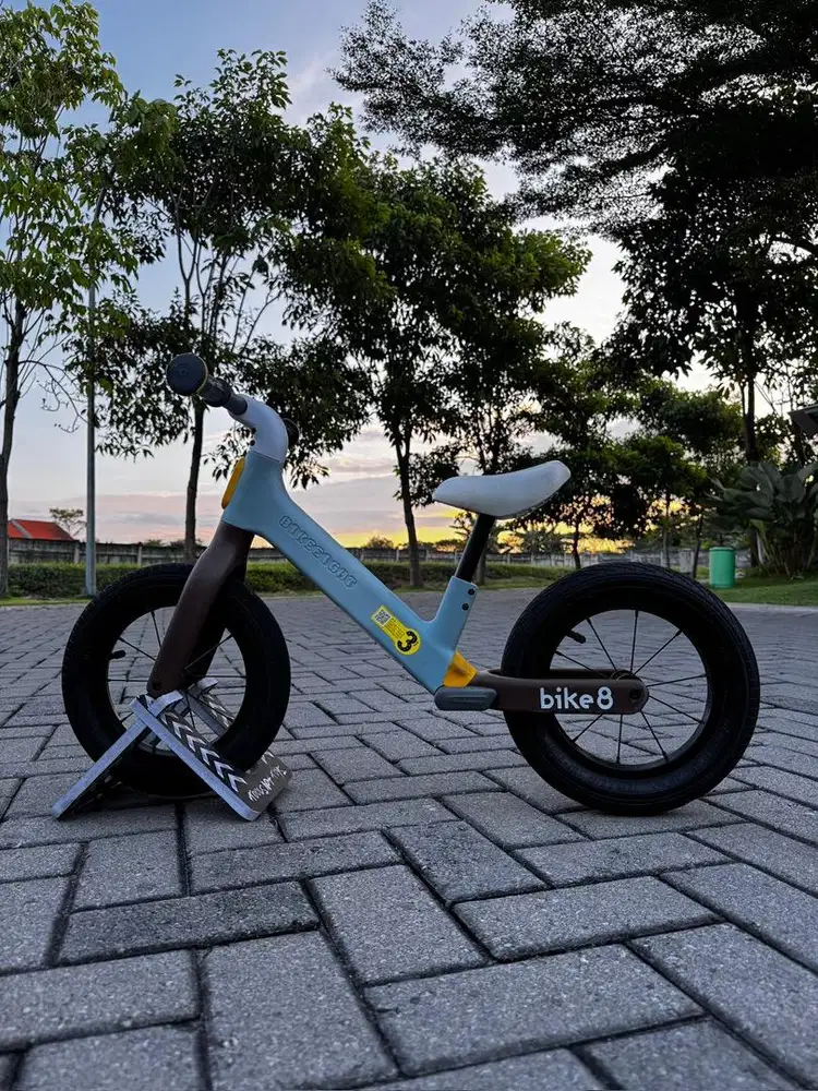 BIKE8 SF-1 PRO Balance Bike / Push Bike