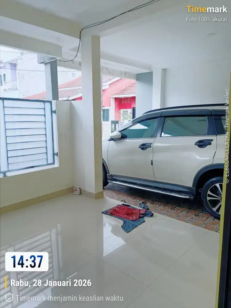 Disewakan Rumah di Acropolis Bangunan Baru