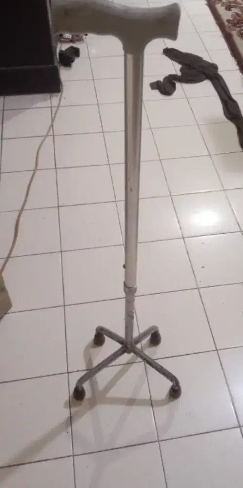 Tongkat Fisioterapi kaki 4