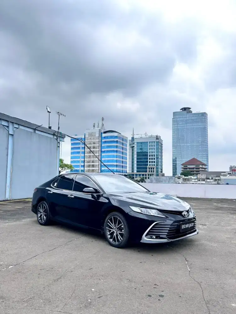 Toyota Camry 2.5V AT (Bensin) - 2023
Register 2024