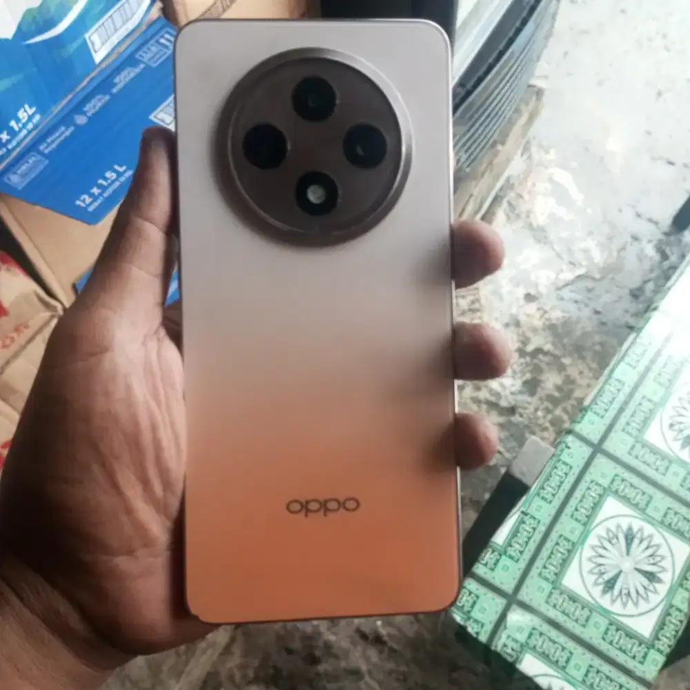 Oppo reno 12f 8/256