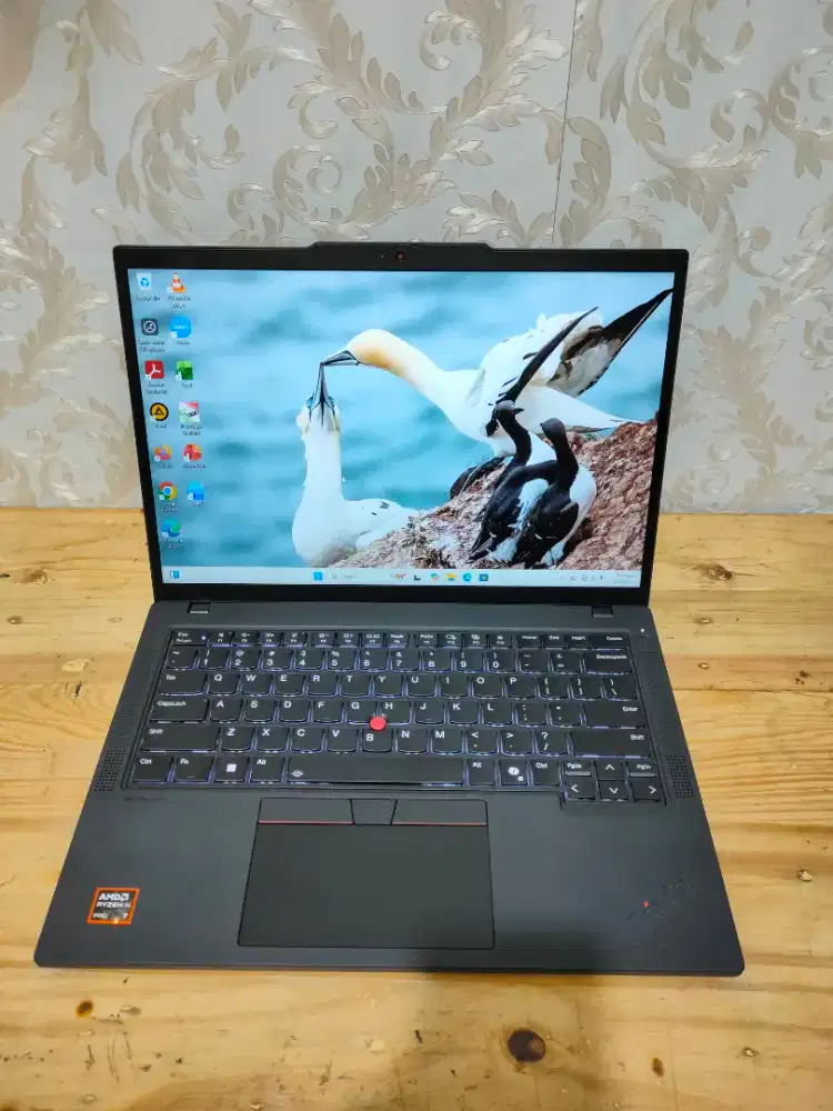 LAPTOP LENOVO THINKPAD T14 GEN 6 RAM 32 GB SSD 1 TB Y