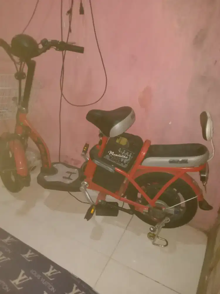 Sepeda listrik selis mandalika