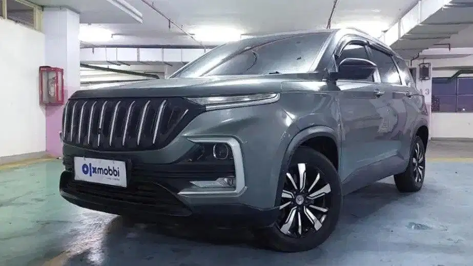 Pajak Panjang - Wuling Almaz 1.5 Bensin-AT 2020