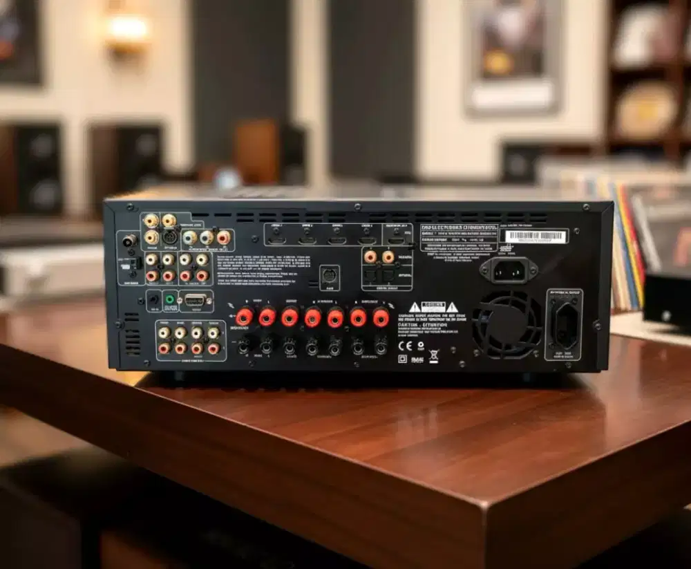 Amplifier NAD T 748 lengkap dos + book (silahkan dibaca keterangannya)