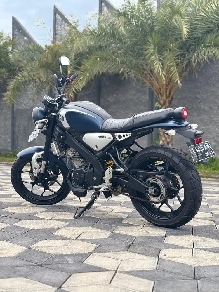 Yamaha XSR 155 VVa 2022 Biru Doff Odo 11rb L Sby Koko Motor