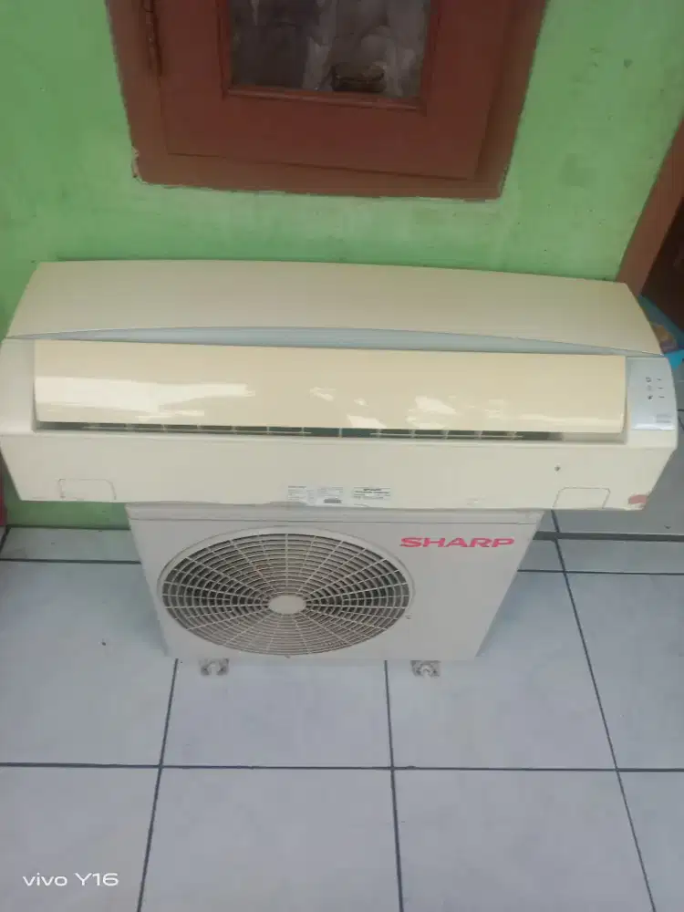 AC sharp 1/2 pk dingin