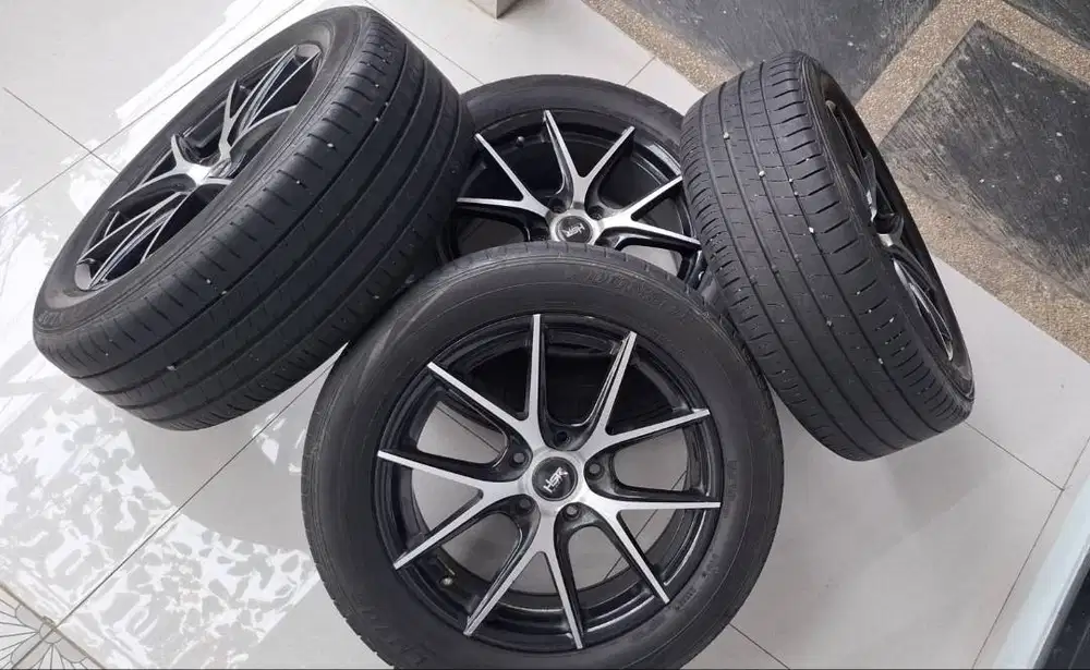 VELG HSR RING 17 DAN BAN DUNLOP 225/55)