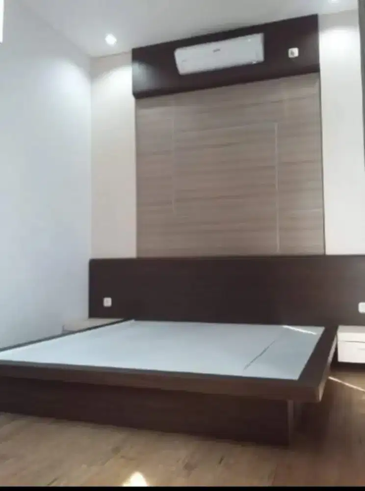 Costume kamar tidur utama