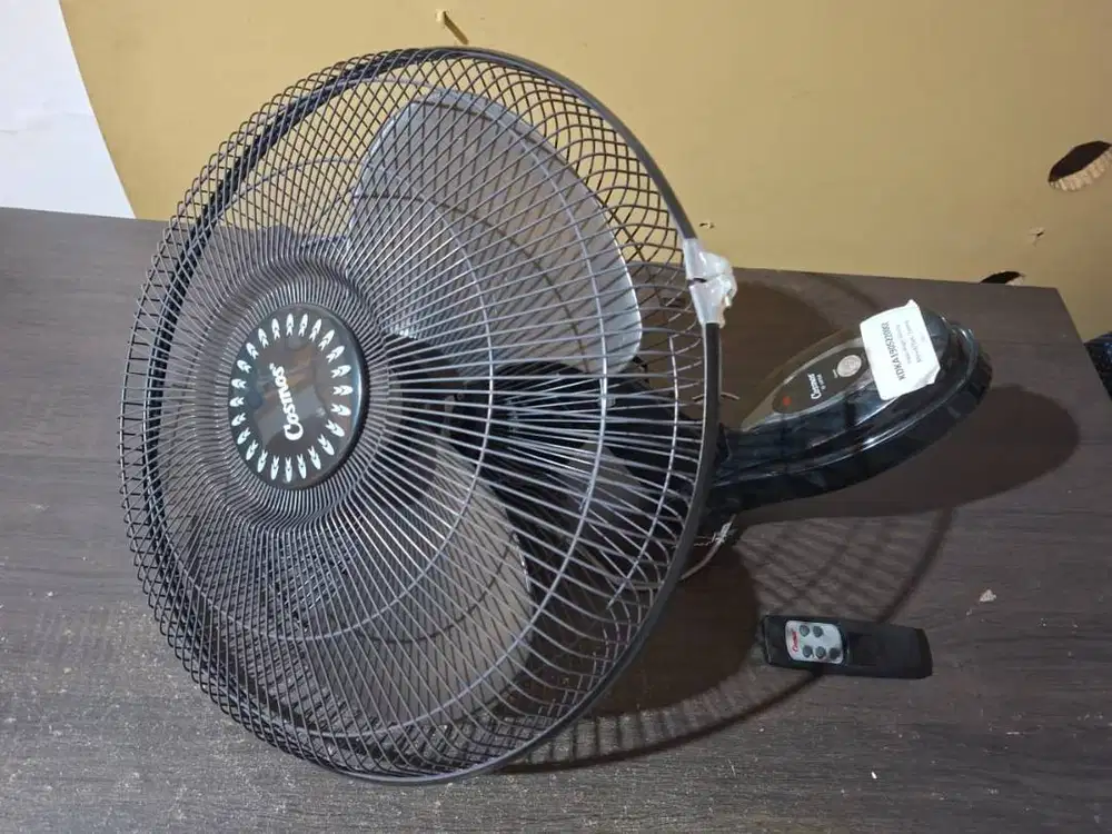 Jual Rugi Kipas Angin Dinding Merk Cosmos 16-WFGR 16 inch