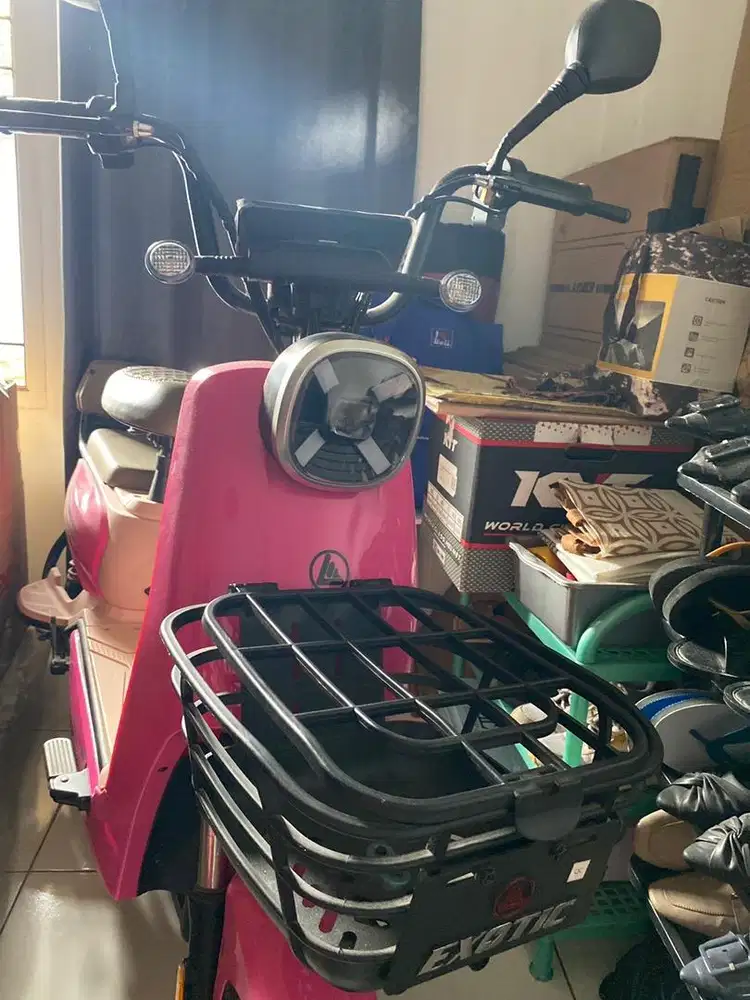 Jual Second Sepeda Listrik Exotic Revolve