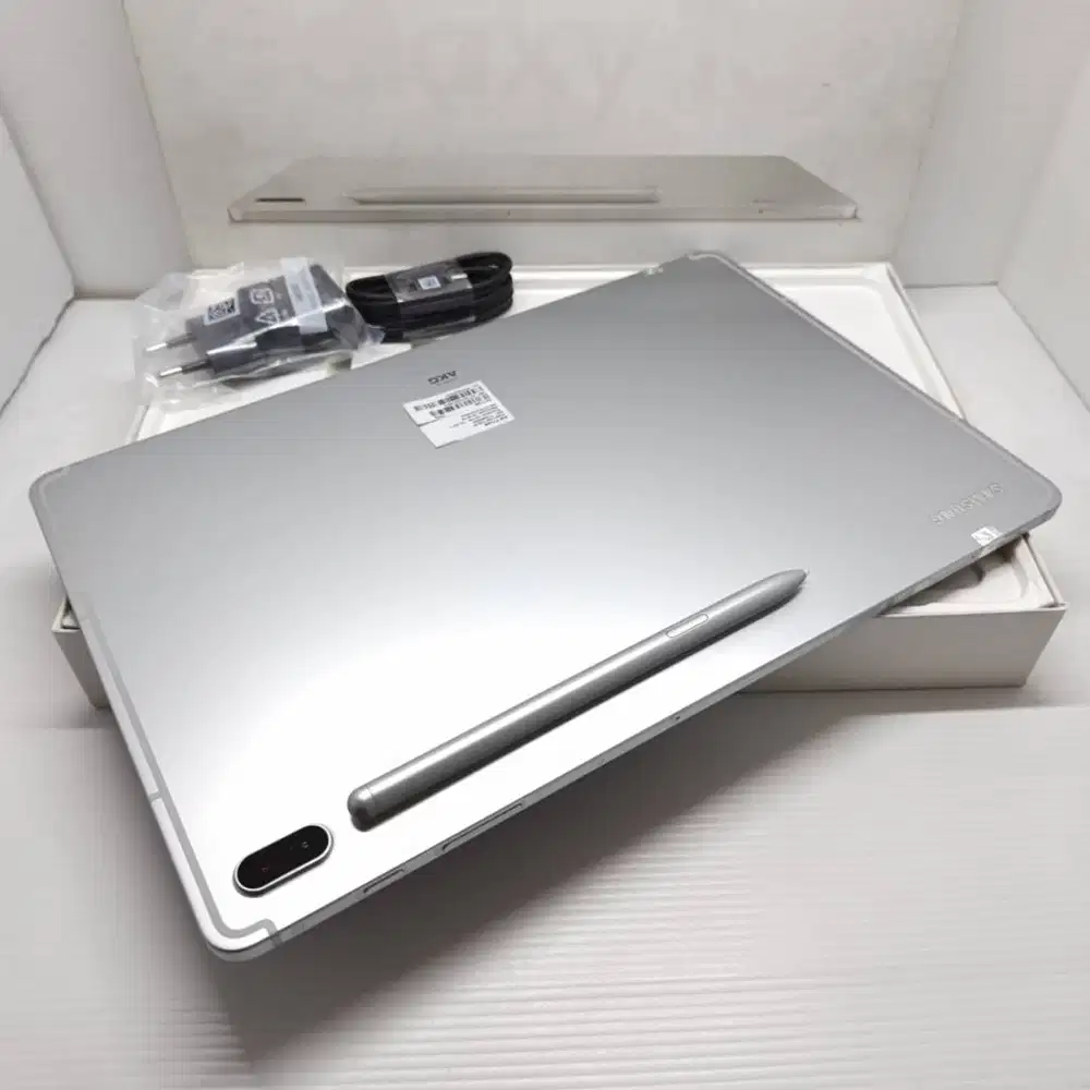 LIKE NEW 99.9% SAMSUNG GALAXY TAB S7 FE 5G 6/128 SILVER SEIN NO MINUS