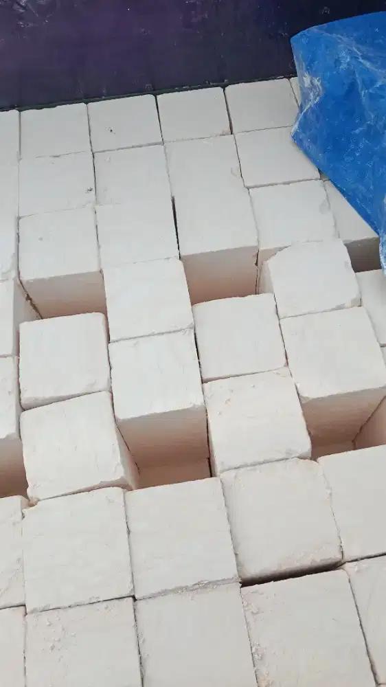 Batu kumbung pondasi