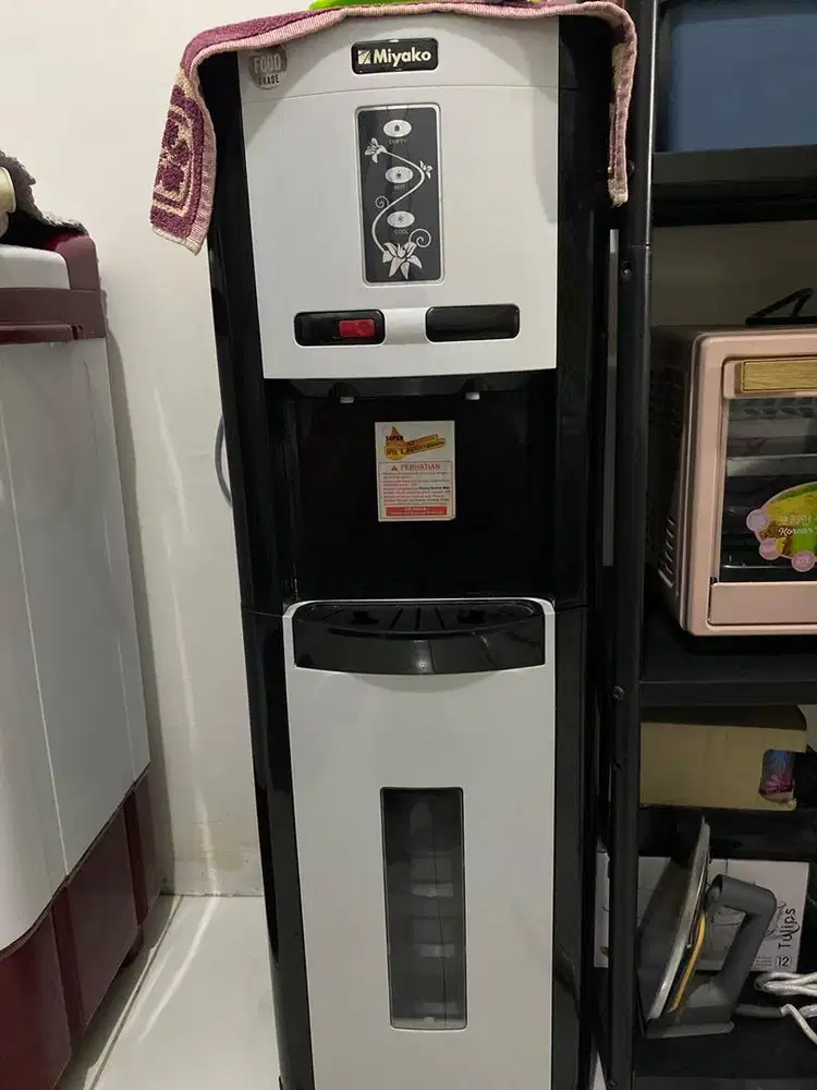 Jual Second Dispenser Miyako Galon Bawah