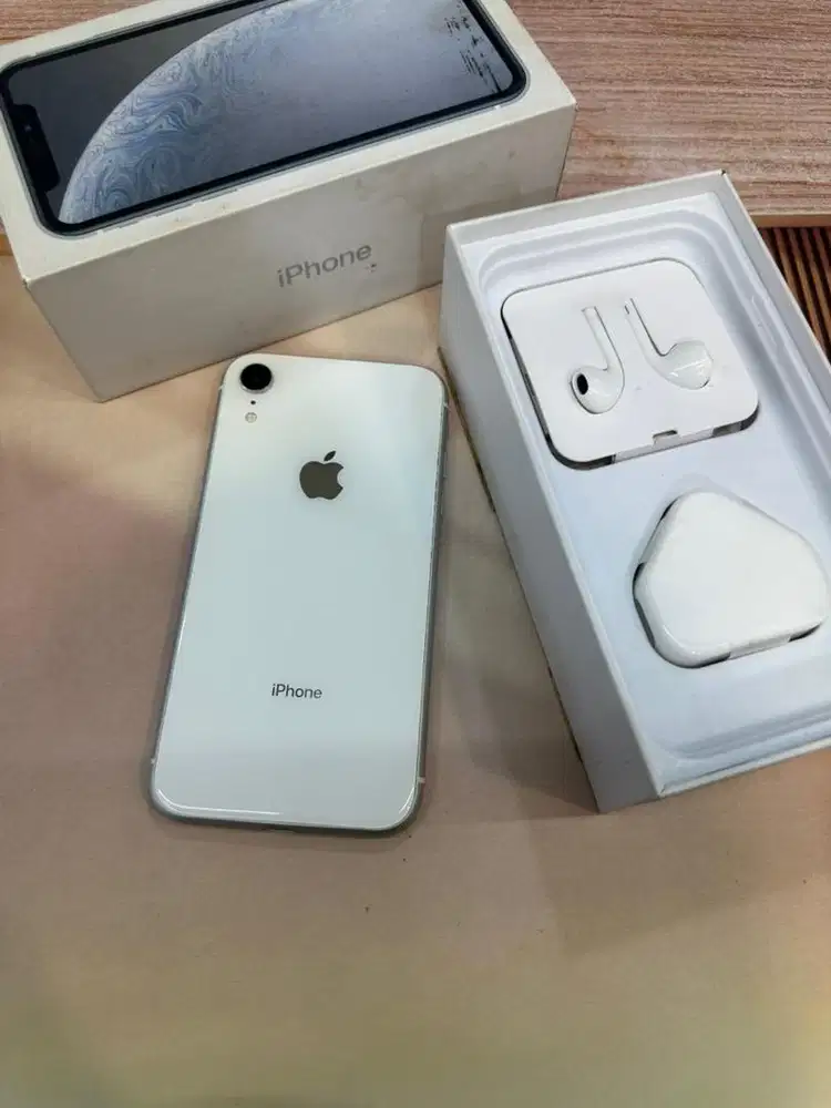 iPhone XR 128GB White Ex inter regis lengkap