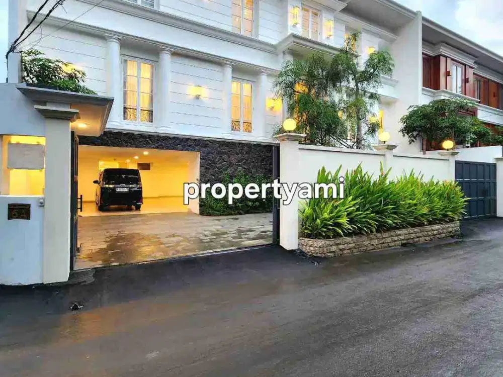 jual rumah American classic full furnished bebas banjir di kemang Jakarta Selatan