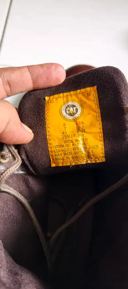 boot CAT layak pakai