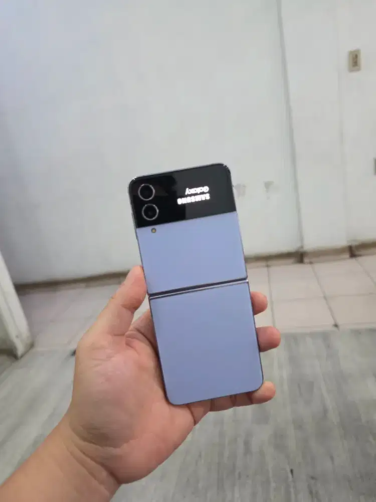 Samsung Z Flip 4 256Gb - Resmi #Relax