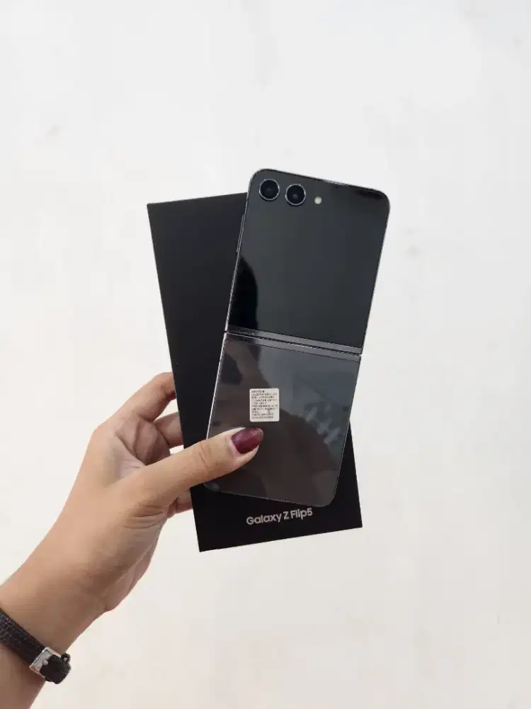 Samsung Z Flip 5 256Gb - Resmi #Relax