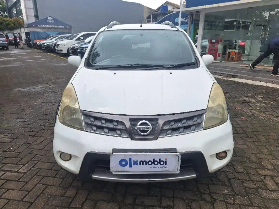 LOW DP Nissan Livina 1.5 X-Gear Bensin-AT 2010 SKV